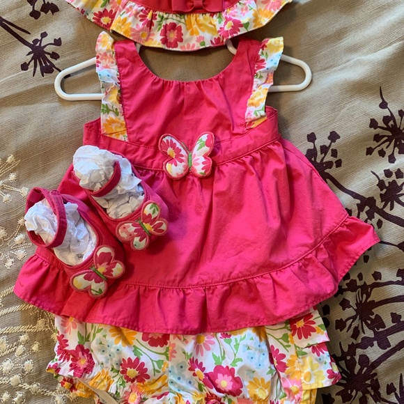 Spring outfit ready! - Picture 4 of 5